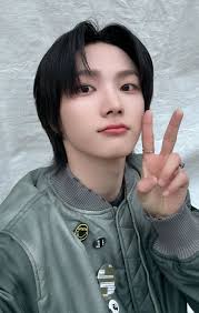 BOYNEXTDOOR Riwoo HOW? Photocard Boynextdoor "HOW?" Official Photocard  [Sungho, Riwoo, Jaehyun]