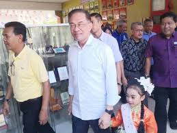 Tidak berhenti sampai di ambon, belanda memperluas pendidikan di pulau jawa dengan mendirikan sekolah di jakarta pada. Sekolah Di Pd Dipilih Sekolah Angkat Syarikat Jepun