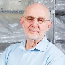 Robert Sneath's Instagram, Twitter & Facebook