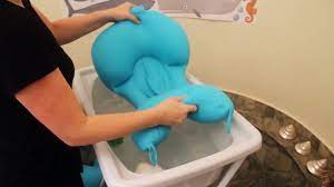 Maybe you would like to learn more about one of these? Almofada Para Banho Baby Pil Newborn Bath Newborn Hacks Newborn