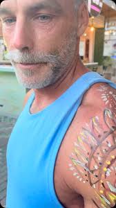 Went to the “wrong” spot to meet a friend in Tamarindo Costa Roca and ended  up meeting this really spiritual energy healer who drew this intuitively