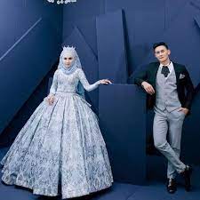 During the ceremony (particularly in the masjid/mosque), women may be asked to cover their heads as well. Nwd192a Gorgeous Lace Muslim Wedding Dress Ball Gown Buy Muslim Wedding Dress Hijab Wedding Dresses Product On Alibaba Com