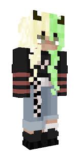 Egirl With Split Hair Green And Blond In 2020 Split Hair Green Hair Two Toned Hair