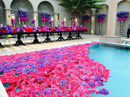 Voluptuous, monochromatic bouquets seem to float effortlessly over their vases. How Jeff Leatham Became A Floral Designer To Stars And Four Seasons