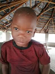 When your wife is sick, don't rush her to the hospital. "First give her  money"💰and see if her condition improves 🤣😂.