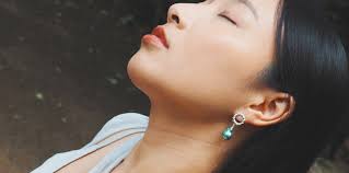 Contemporary metal jewelry, made by hand in Barcelona by Anna Cid