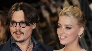 Édeshármas: Nem akárkikkel csalhatta meg Amber Heard Johnny Deppet