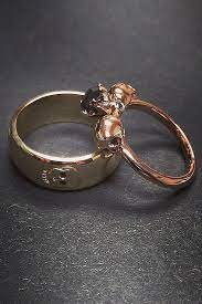 Hot Or Not 33 Halloween Wedding Ideas For Daring Couples Wedding Day Jewelry Couple Wedding Rings Popular Engagement Rings