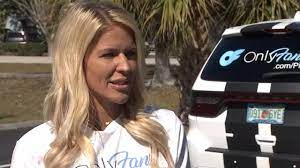 Onlyfans: Florida Mom Banned From Dropping Off Kids at School Over OnlyFans  Ad on Car | Viral News, Times Now
