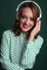 Paula Queen's Instagram, Twitter & Facebook