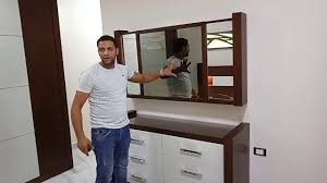 افكار جديده في عالم الاثاث غرفه نوم بفكره جديده شاشه Lcd في برواز التسريحه Youtube