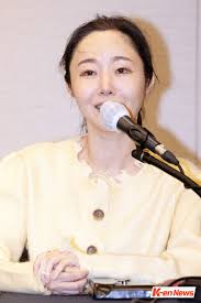 Emergency Press Conference: Min Hee-jin Hopes for HYBE Compromise < Korean  Issue < Other News < 기사본문