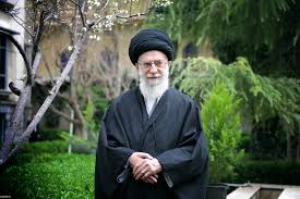زبان بدن آیت‌الله سید علی خامنه‌ای نوشته دکترمازیارمیرمتخصص و فلوشیپ زبان بدن ایرانی