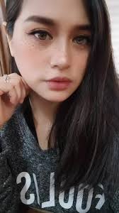 Sakit Batok Pose: Hilarious TikTok Trend Explained