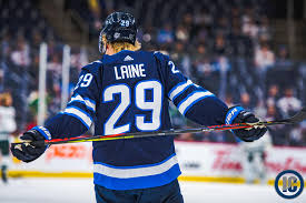 The winnipeg jets were a professional ice hockey team based in winnipeg. Winnipeg Jets Morning Papers Illegal Curve Hockey