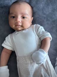 MasyaAllah comelnya Bahtera. Bahtera muka mommy sangat.. ”