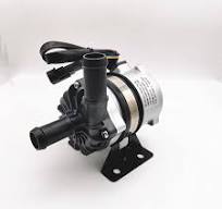 Máy bơm nước làm mát 2800L H 12V / 24V 100W để làm mát tản nhiệt