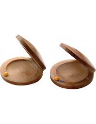 The instrument makes a series of clicking noises. Stagg Cas W Castanets Radiobeurs Tilburg
