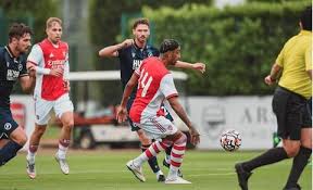 Si quieres ver este arsenal vs. Q7bf0lavewly M