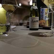 Angouleme C Est Aussi De Belles Tables Super Dejeuner Au Restaurant La Ruelle Angouleme Bd Bandedessinee Fib Fib2018 Resto Restau Chill Restaurant Et Vin