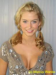 She won the first season of germany's next topmodel and was the host of austria's next topmodel. Lena Gercke Mit Zoppfchen Gnt2010 Info