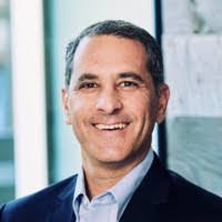 Cindy Casciani's Instagram, Twitter & Facebook