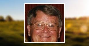 Larry Hetrick's Instagram, Twitter & Facebook