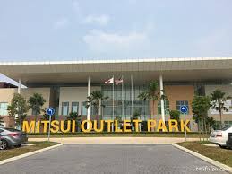 Mitsui outlet park klia (mop klia) is a factory outlet shopping mall located 60km from kl and 6km. Mitsui Outlet Park Klia Sepang I Come I See I Hunt And I Chiak