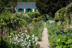 One first enters claude monet's bedroom. Monet Garden Giverny In Pictures