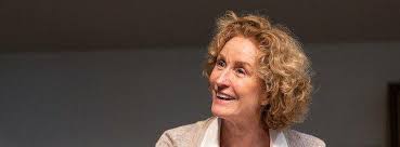 We invite you to share condolences for lisa banes in our guest book. Hfrojislojnoym