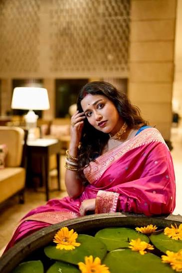 Sohini Sarkar (@SohiniSarkarOfficial) • Facebook