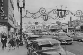 Aerial view overlooking North Redondo Beach Boulevard, Hawthorne Boulevard,  West Torrance (lower center), and Artesia Boulevard, site of the South Bay  Galleria. Photo dated: May 1, 1962. Source: LAPL