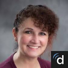 Stephanie Fernald's Instagram, Twitter & Facebook