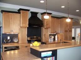 Maple Kitchen Black Trim Craftsman Crown Molding Kitchen Black Kitchens Kitchen Cabinet Interior