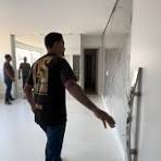 “Olha só esse efeito mármore prata , — transformou completamente o ambiente  e trouxe sofisticação em cada detalhe! ✨, Imagine isso na sua sala, painel  de TV ou parede principal , 📩 Faça já seu ...
