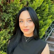 Doris Petrović (@petrovic.doris) • Threads, Say more