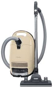 Comparison Review Miele Complete C3 Alize Vs Calima Which Cleans Hardwood Floors Carpets Better Pet Vacuum Cleaner Canister Vacuum Vacuum Cleaner Brands