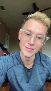 Georgia Barnwell's Instagram, Twitter & Facebook