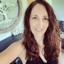 Jenny Thrasher's Instagram, Twitter & Facebook