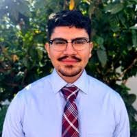 Ismael Menjivar's Instagram, Twitter & Facebook