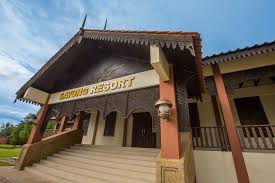 Dinding pelupuh dari anyaman buluh atau rotan. Honeymoon Di Sayong Resort Kuala Kangsar Ieyra Com
