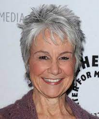 Feb 13, 2021 · hair of this type is very appealing if properly handled. 14 Short Hairstyles For Gray Hair