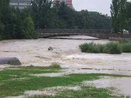I 2005 var således kun 32 % af denne gruppe i. Walters Weblog Hochwasser