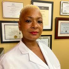 Stacy Bowling's Instagram, Twitter & Facebook