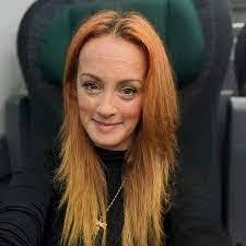 Tabitha Drew's Instagram, Twitter & Facebook