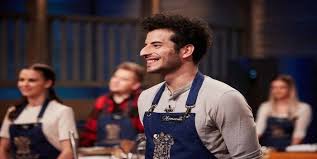 Por su parte, el chef venezolano armando mundaraín se convirtió en el ganador del programa de cocina húngaro a konyhafonok, merito que atribuye a. Armando Mundarain El Venezolano Que Sorprende En Master Chef Hungria 800noticias