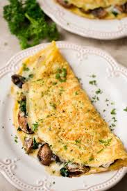 cheesy mushroom and spinach omelet