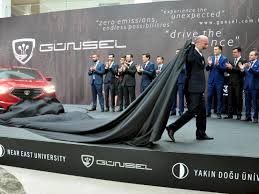Kktc Nin Yerli Otomobili Gunsel Tanitildi Turkiye Den Once Cikacak Otomobil Calisma Mottolar