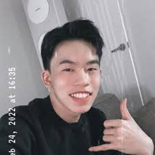 Shawn Dinh Stephens (@shawndstephens)