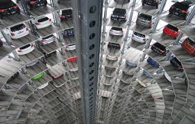 The very first car vending machine was built and launched in nashville (tenn.) in 2016, while the tallest car vending machine resides in tempe (ariz.) and stands nine stories. Car Vending Machines A Fad Or The Future Sixt Rent A Car Magazine